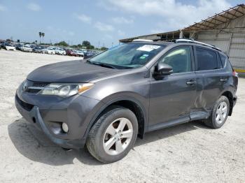  Salvage Toyota RAV4