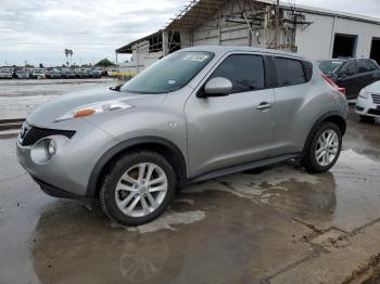  Salvage Nissan JUKE