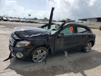  Salvage Mercedes-Benz GLA