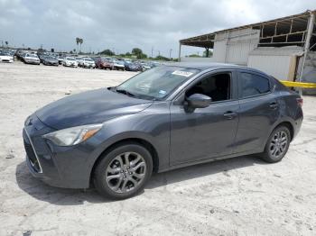  Salvage Toyota Yaris