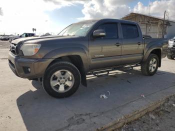  Salvage Toyota Tacoma