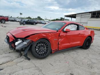  Salvage Ford Mustang