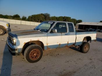  Salvage Chevrolet S-10