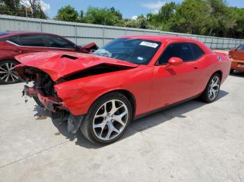  Salvage Dodge Challenger