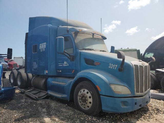  Salvage Peterbilt 579