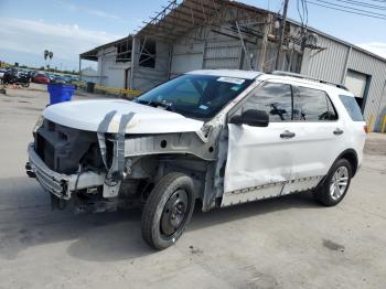  Salvage Ford Explorer