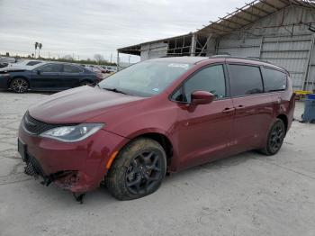  Salvage Chrysler Pacifica