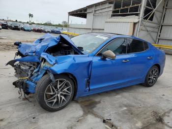  Salvage Kia Stinger