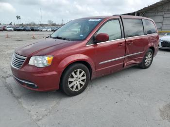  Salvage Chrysler Minivan