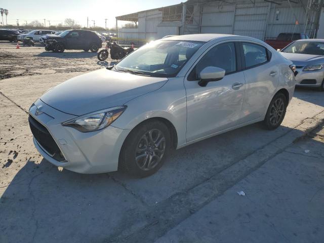  Salvage Toyota Yaris