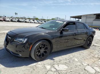  Salvage Chrysler 300