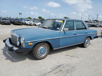  Salvage Mercedes-Benz 300-Class