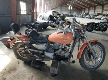  Salvage Harley-Davidson Sprtstr883