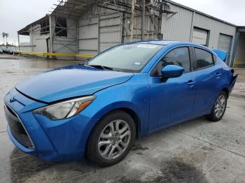  Salvage Toyota Yaris