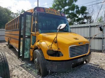  Salvage Freightliner Chassis B2