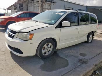  Salvage Dodge Caravan