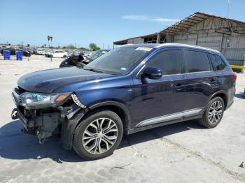  Salvage Mitsubishi Outlander