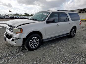  Salvage Ford Expedition