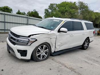  Salvage Ford Expedition