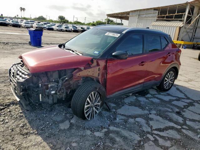 Salvage Nissan Kicks