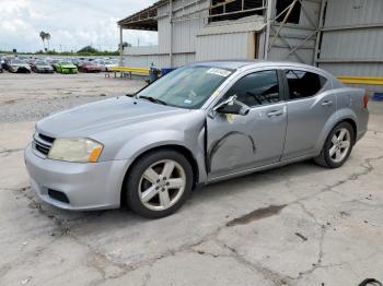  Salvage Dodge Avenger