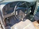 Ford Econoline E150 Van Image 12