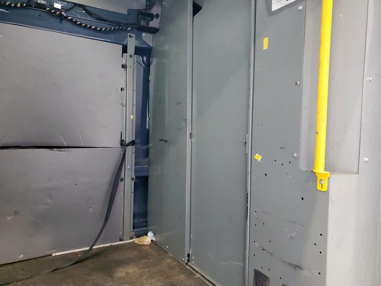 Ford Transit T-250 Image 9