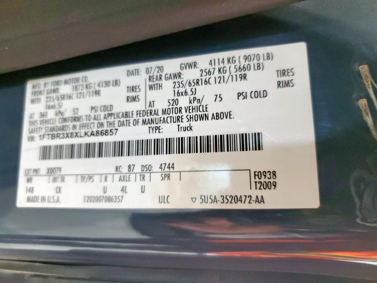 Ford Transit T-250 Image 10