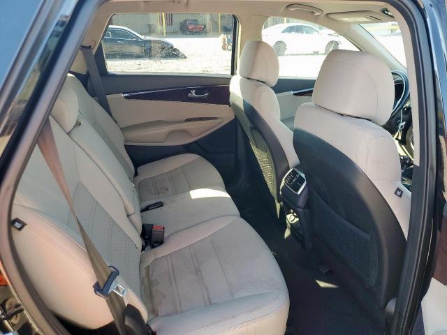 Kia Sorento Lx Image 4