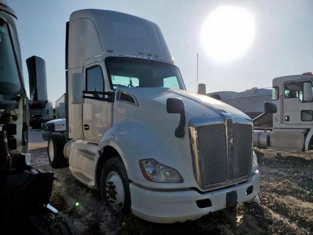  Salvage Kenworth T680