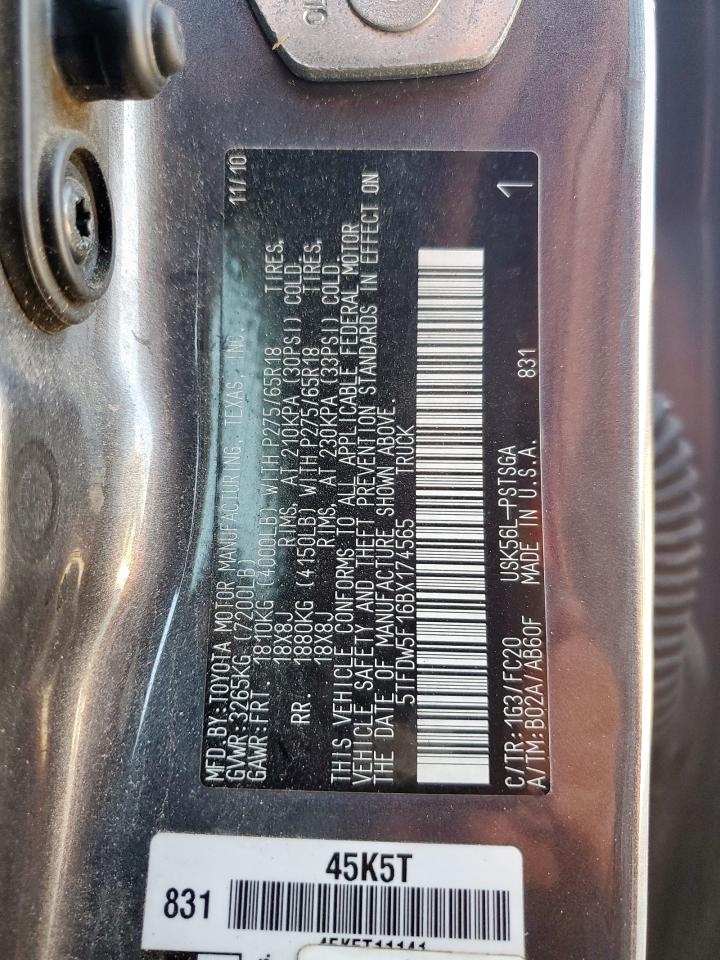 Toyota Tundra Crewmax Sr5 Image 6