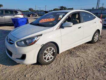 Salvage Hyundai ACCENT