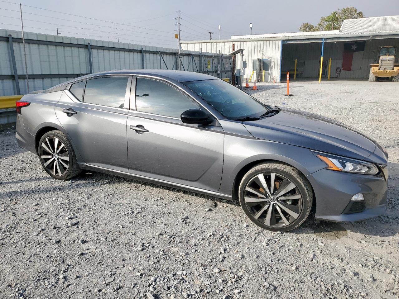 Nissan Altima Sr Image 12