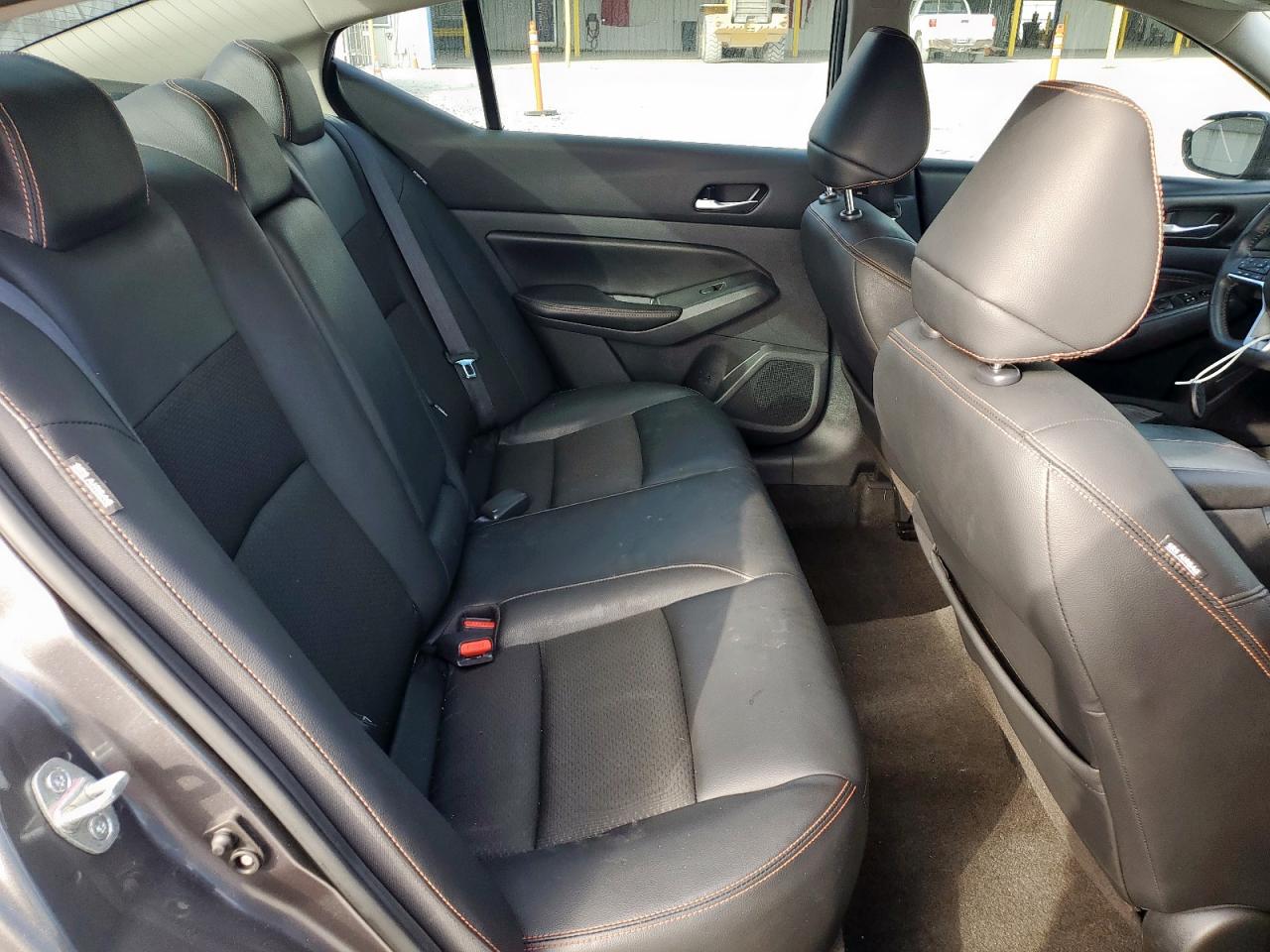 Nissan Altima Sr Image 4