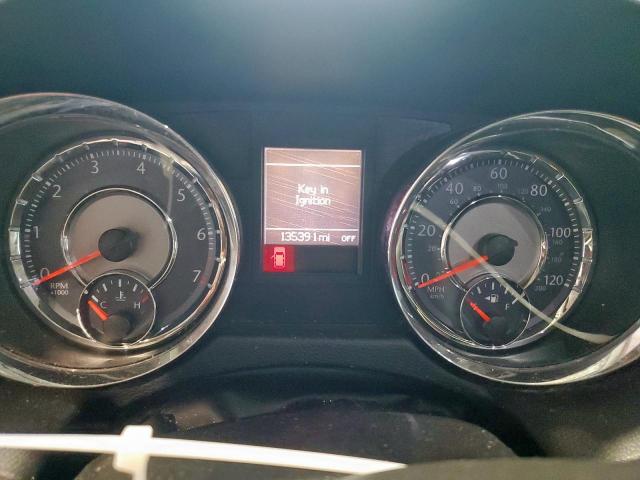 Chrysler Minivan Touring Image 3