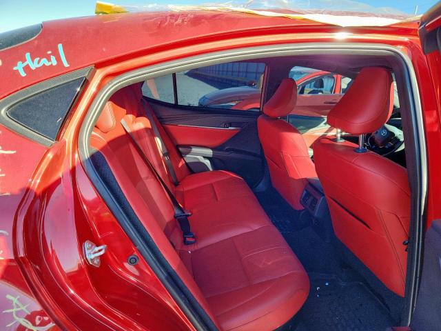 Toyota Camry Xse Image 10