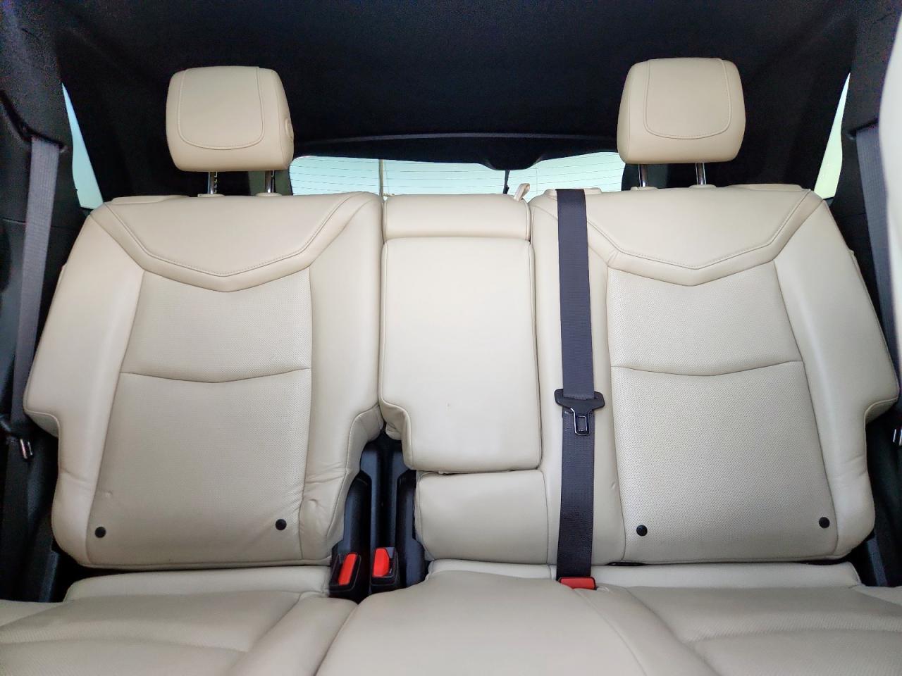 Cadillac XT5 Premium Luxury Image 8