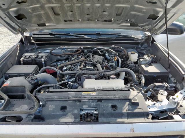 Toyota Tacoma Double Cab Image 10