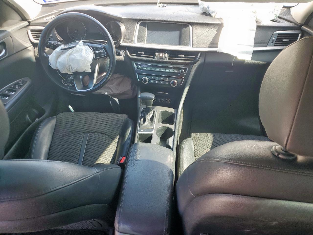 Kia Optima Lx Image 8