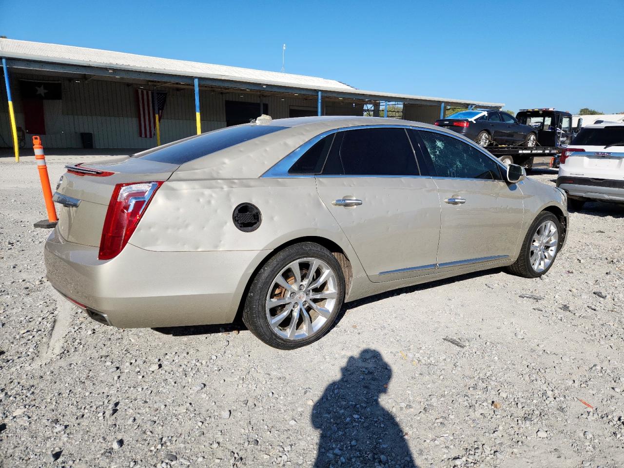 Cadillac XTS Luxury Collection Image 12