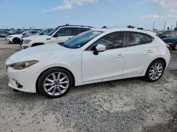  Salvage Mazda 3