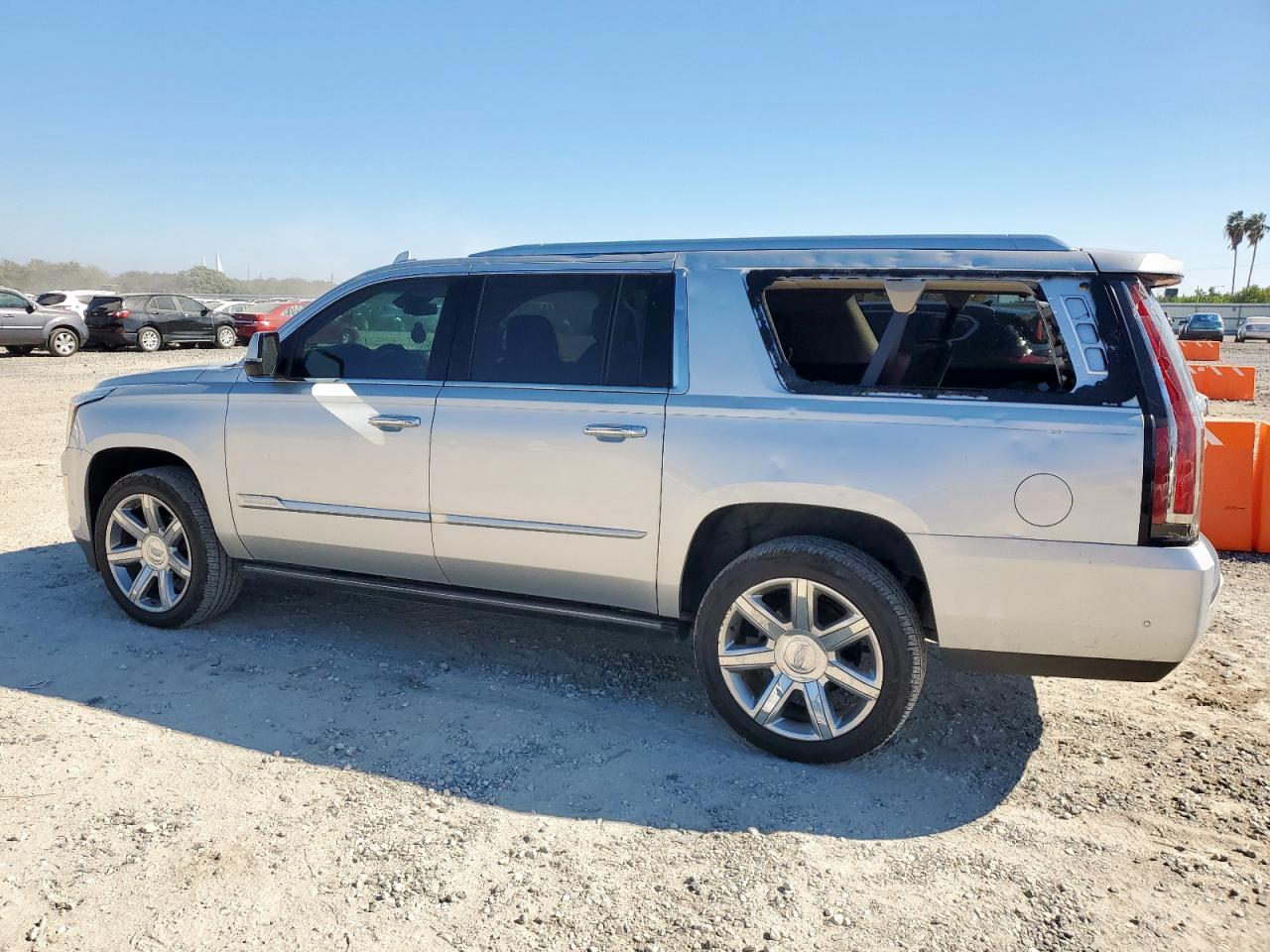 Cadillac Escalade Esv Premium Luxury Image 6