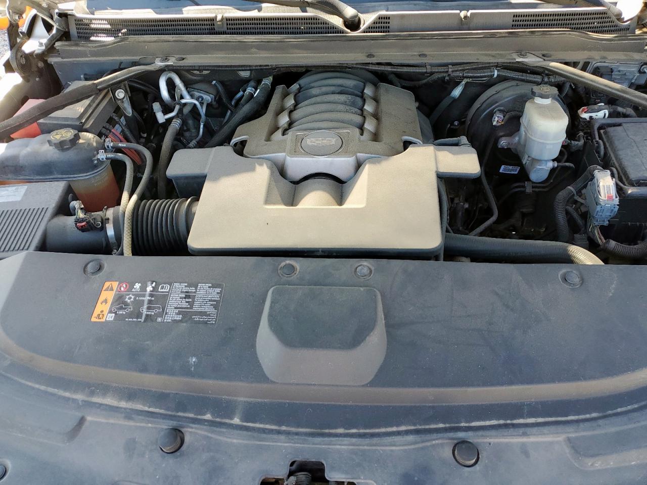 Cadillac Escalade Esv Premium Luxury Image 12