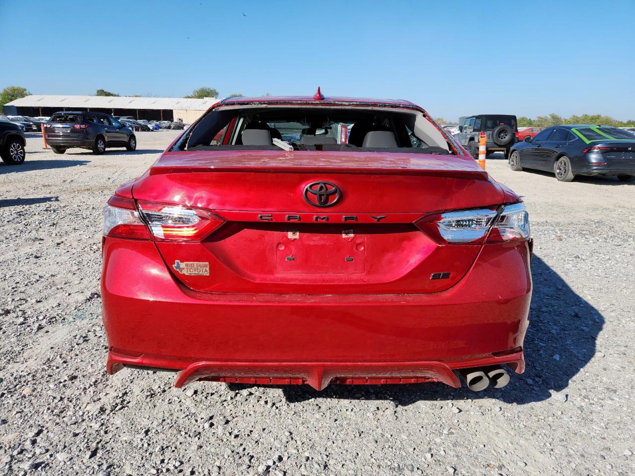 Toyota Camry Se Image 5