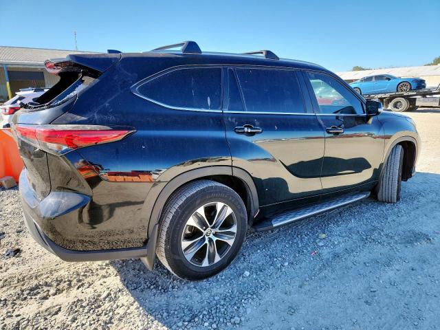 Toyota Highlander L Image 2