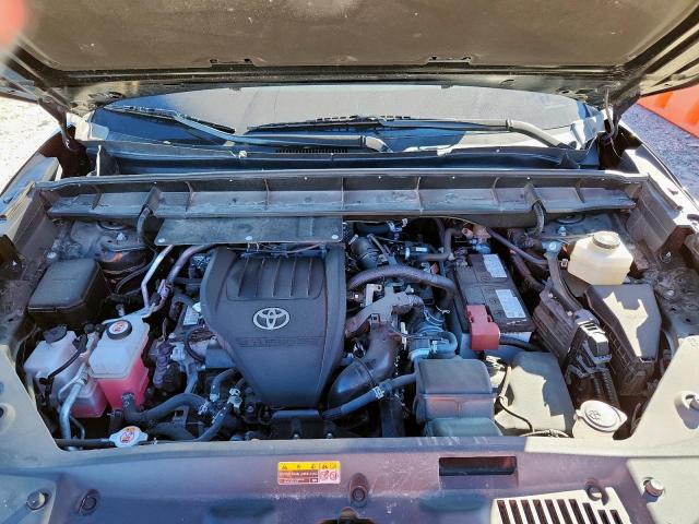 Toyota Highlander L Image 10