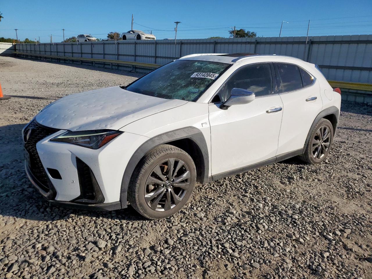 Lexus Ux 200 Image 1