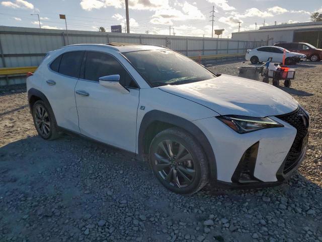 Lexus Ux 200 Image 8