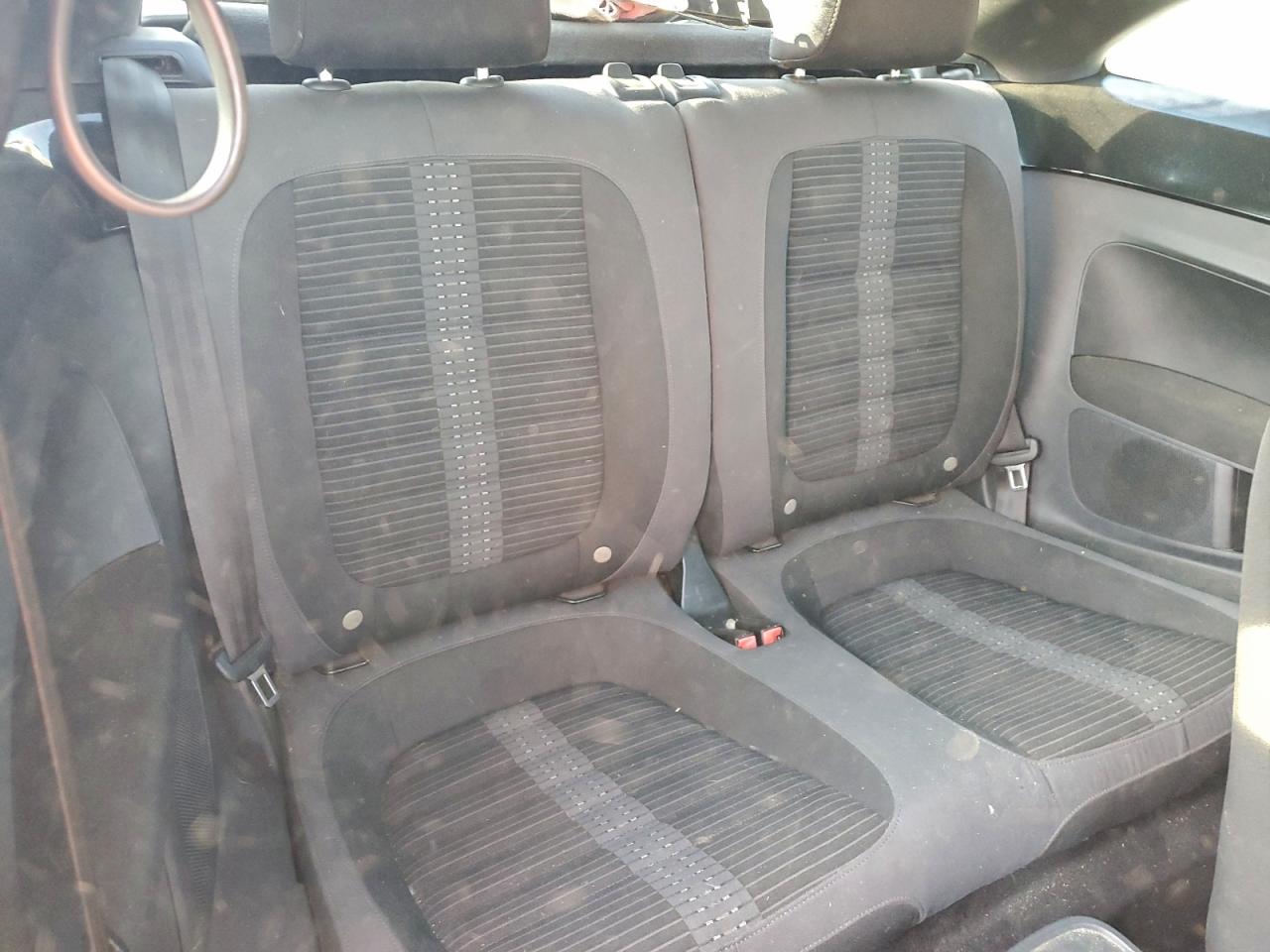 Volkswagen Beetle Turbo Image 7