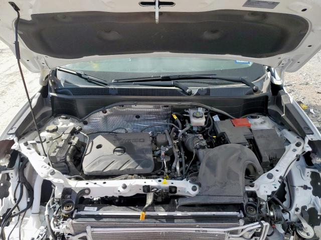 Buick Encore Sport Touring Image 6